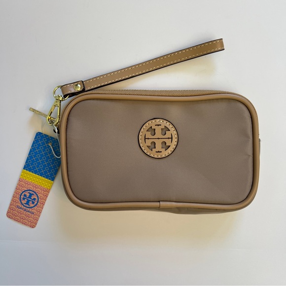 Tory Burch Handbags - *New* Tory Burch Nylon Wristlet